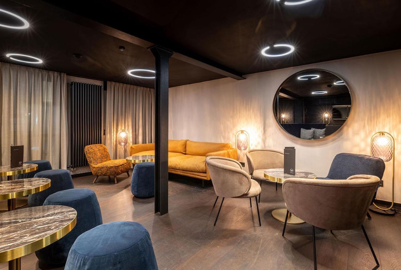 Hotel Weisses Ross クルムバッハ エクステリア 写真
